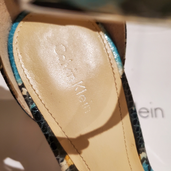 Calvin Klein  Vivian Python Embossed sandal - Picture 12 of 13